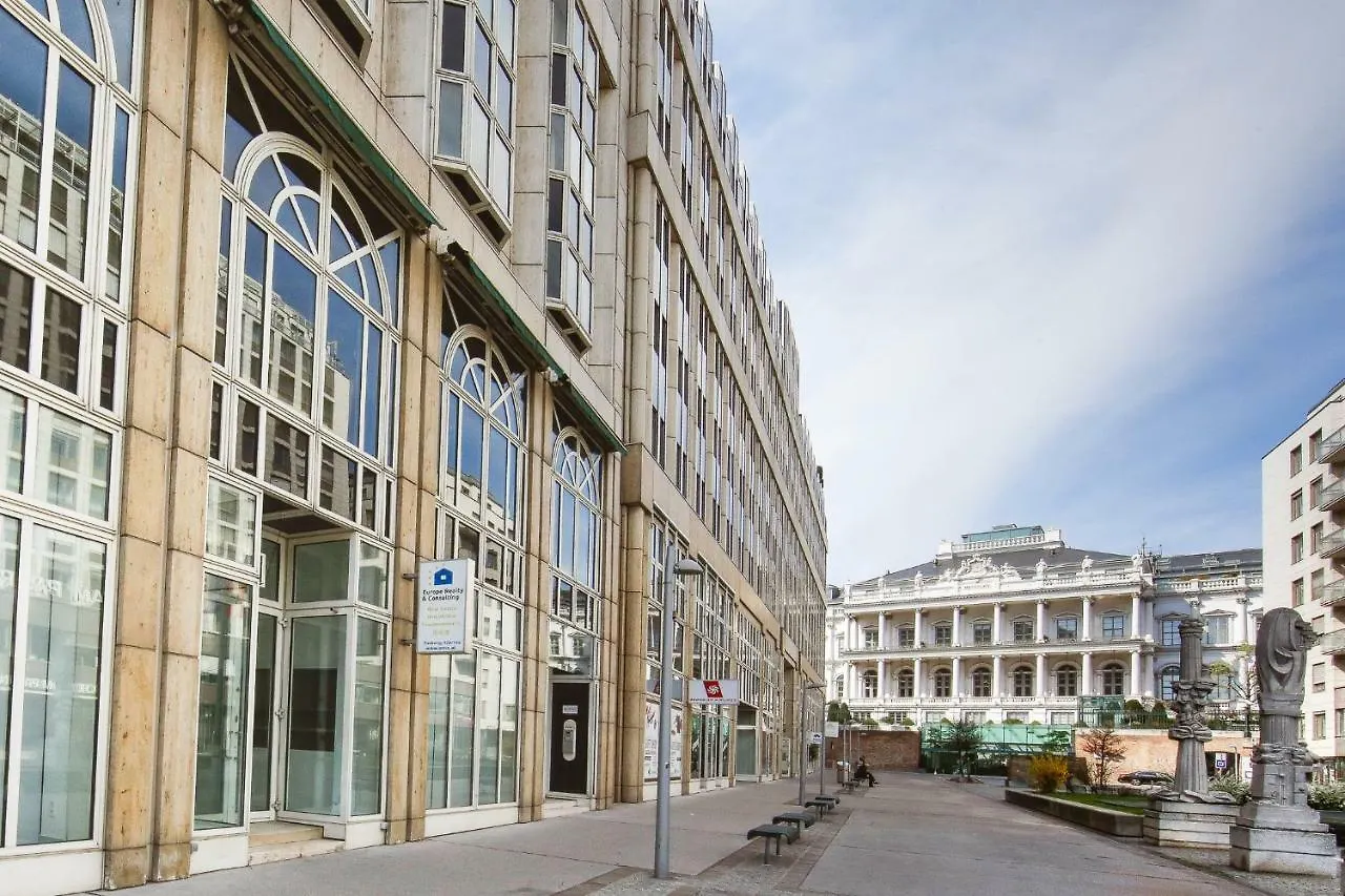 Parkring Apartments By Nikolax Wien
