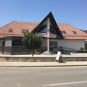 https://apartments-avio.hotels-in-ljubljana.com
