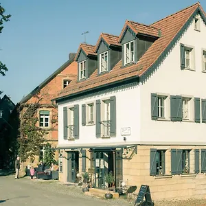 https://moments-cafe-apartmenthaus.com-bavaria.com